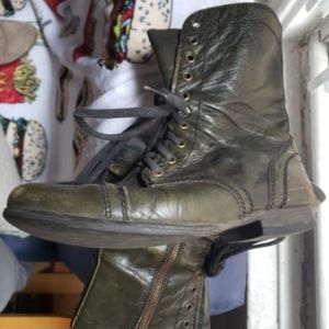 Steve Madden Leather Lace Up Boots (Green)